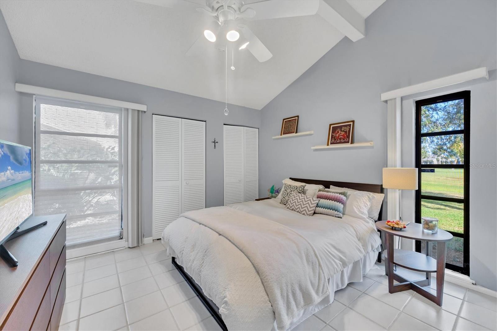 Image 25 of 69 For 4947 Greencroft Road 175