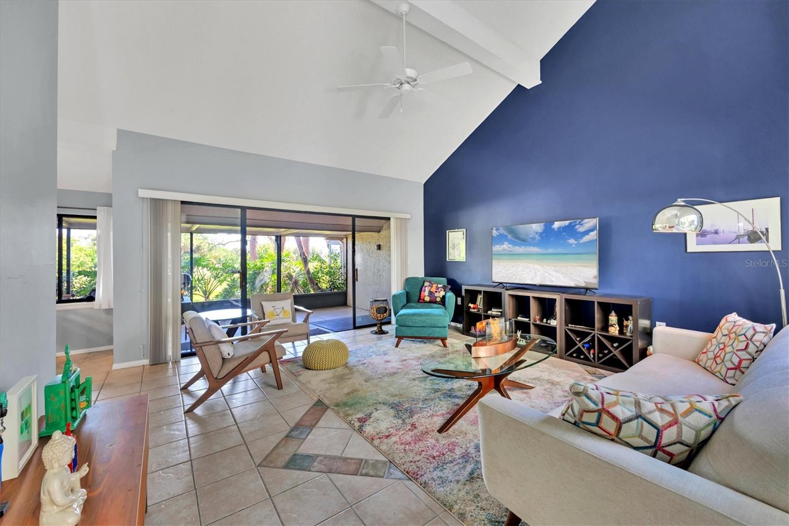 Image 7 of 69 For 4947 Greencroft Road 175