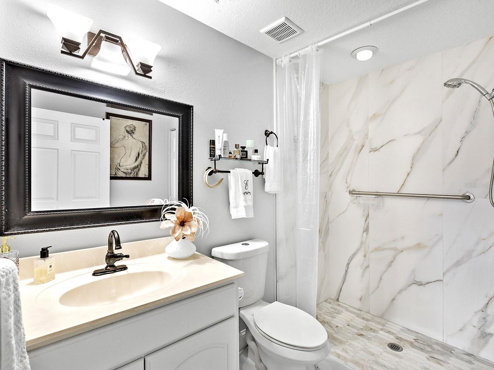 Image 17 of 30 For 3730 Cadbury Circle 631
