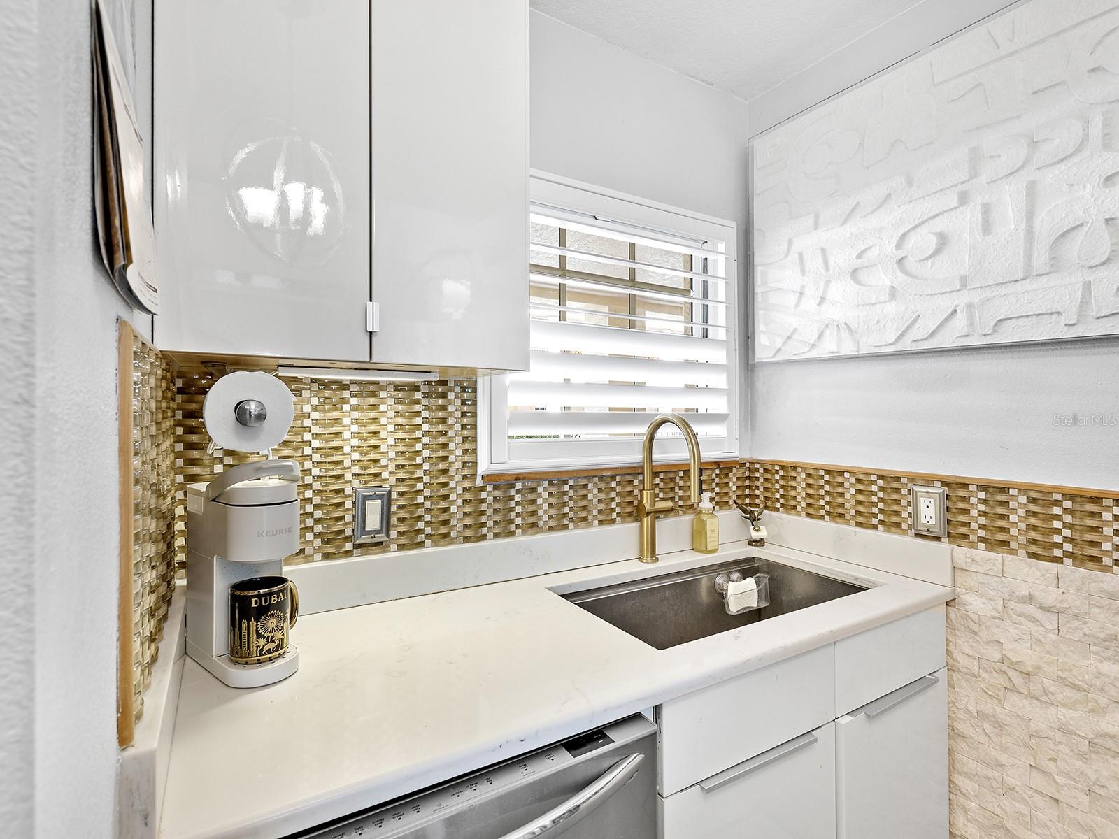 Image 6 of 30 For 3730 Cadbury Circle 631