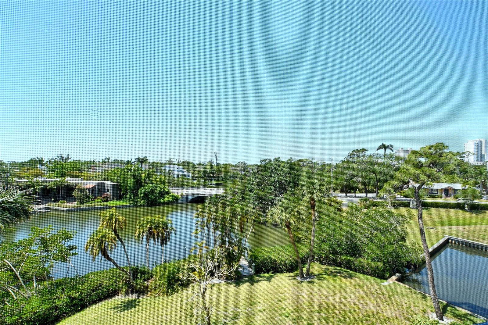 Image 14 of 91 For 835 Osprey Avenue 310