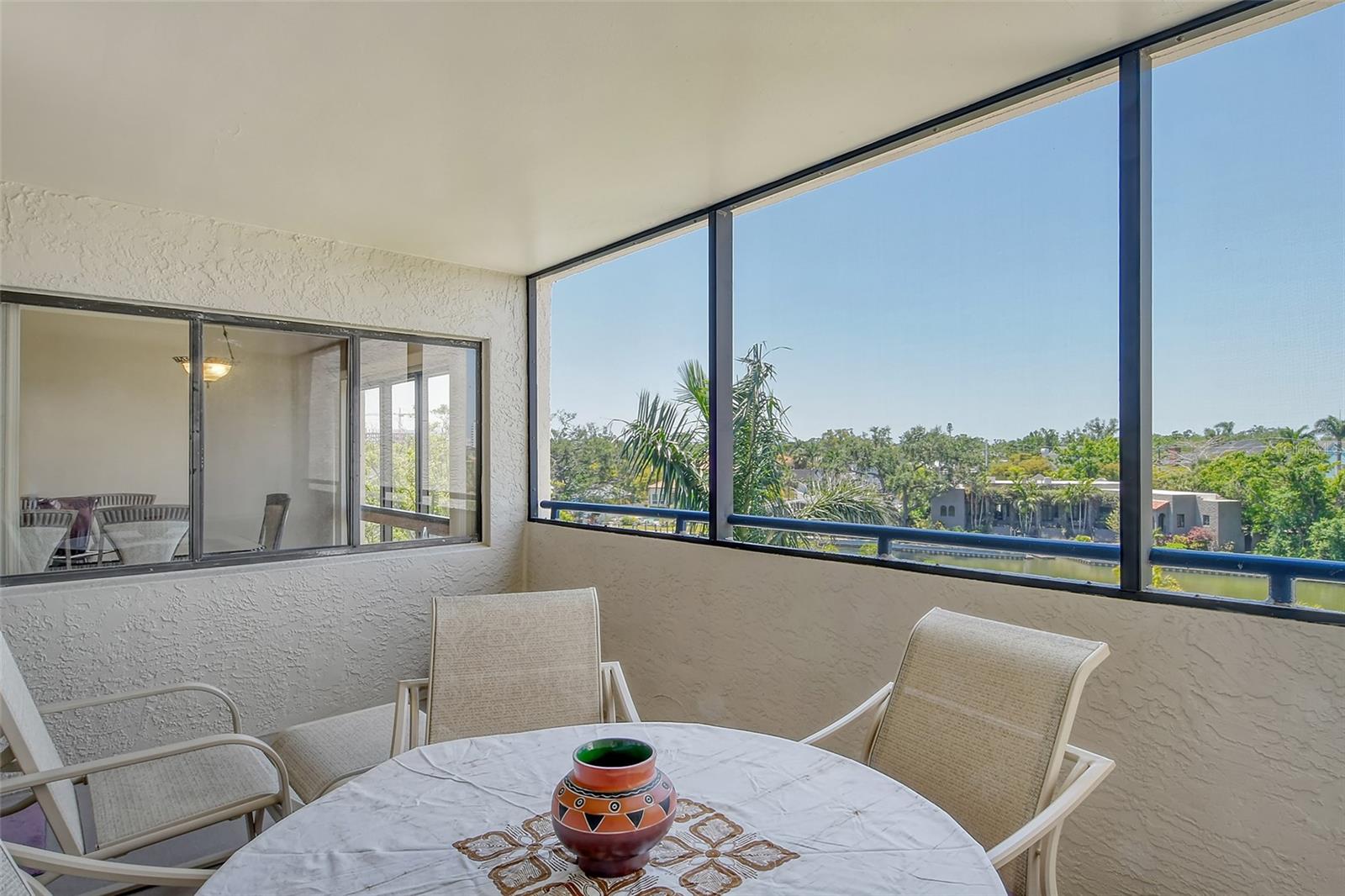 Image 15 of 91 For 835 Osprey Avenue 310