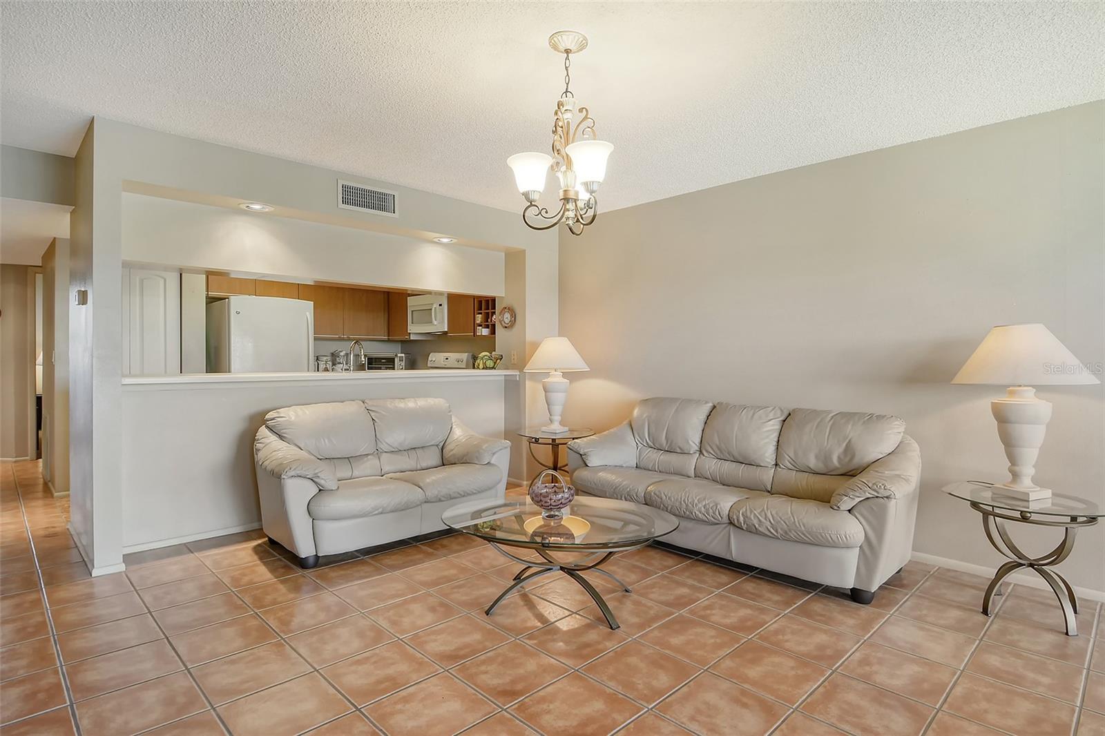 Image 22 of 91 For 835 Osprey Avenue 310