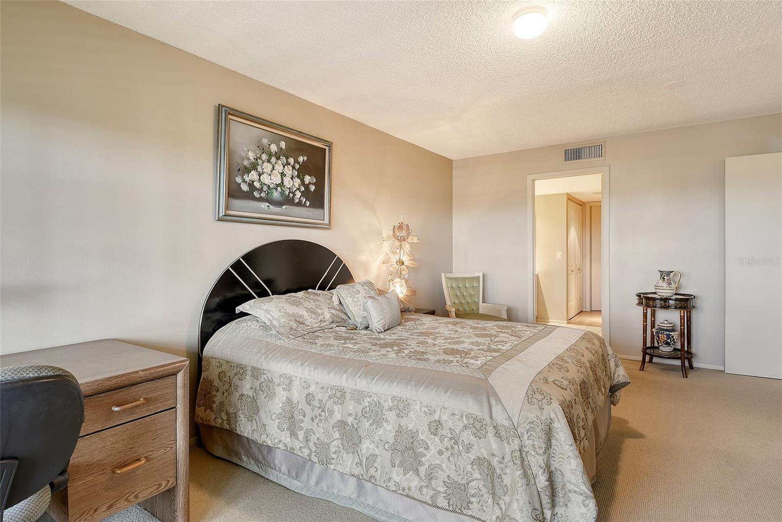 Image 27 of 91 For 835 Osprey Avenue 310