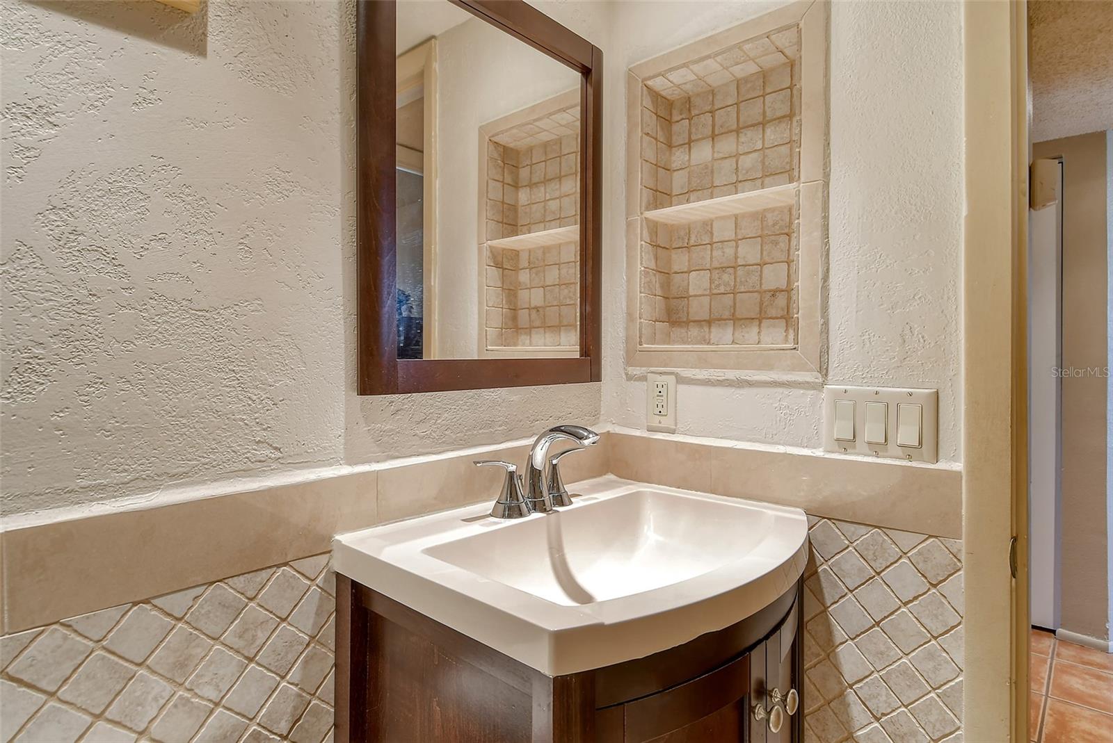 Image 35 of 91 For 835 Osprey Avenue 310