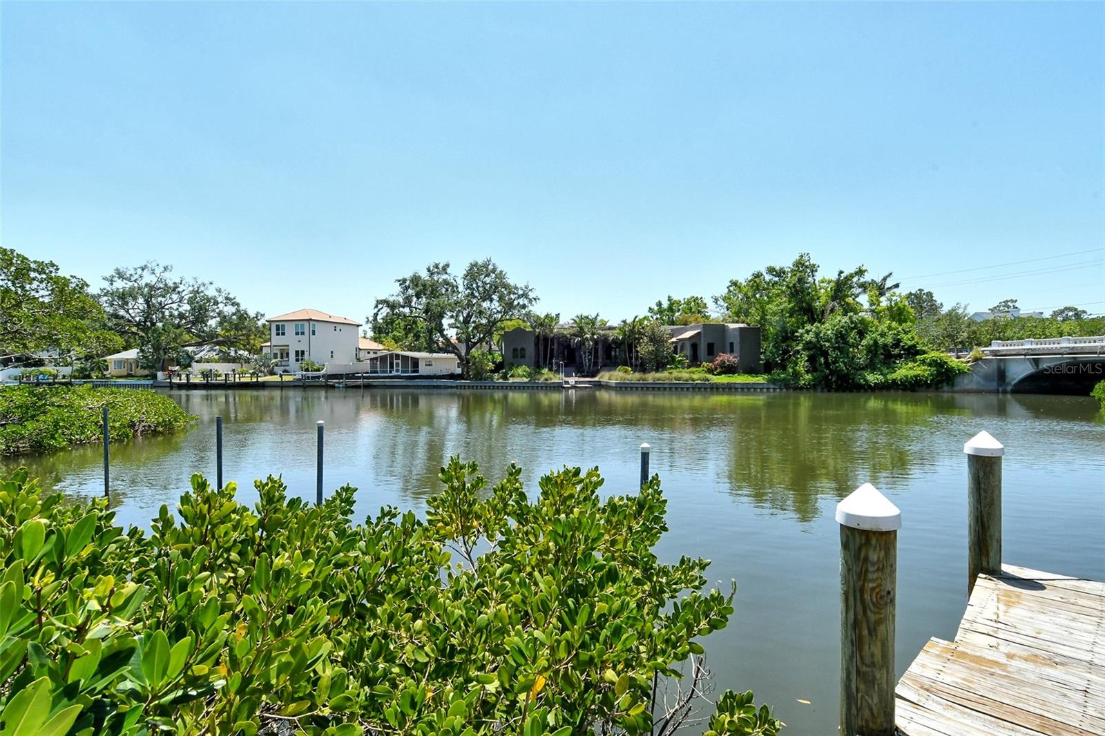 Image 51 of 91 For 835 Osprey Avenue 310