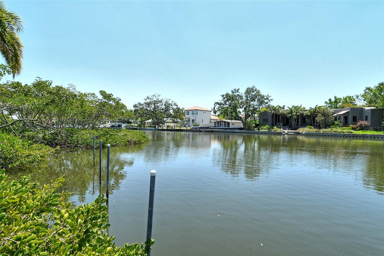 Image 52 of 91 For 835 Osprey Avenue 310