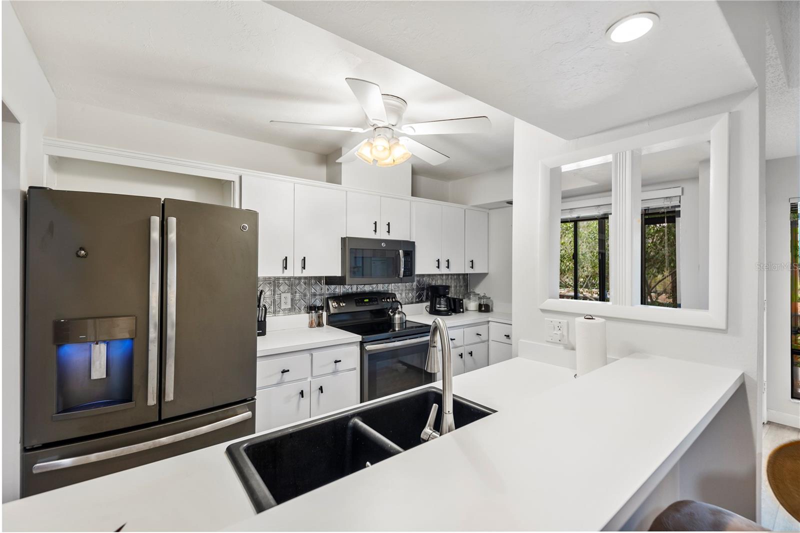 Image 11 of 34 For 1711 Pelican Cove Road 443