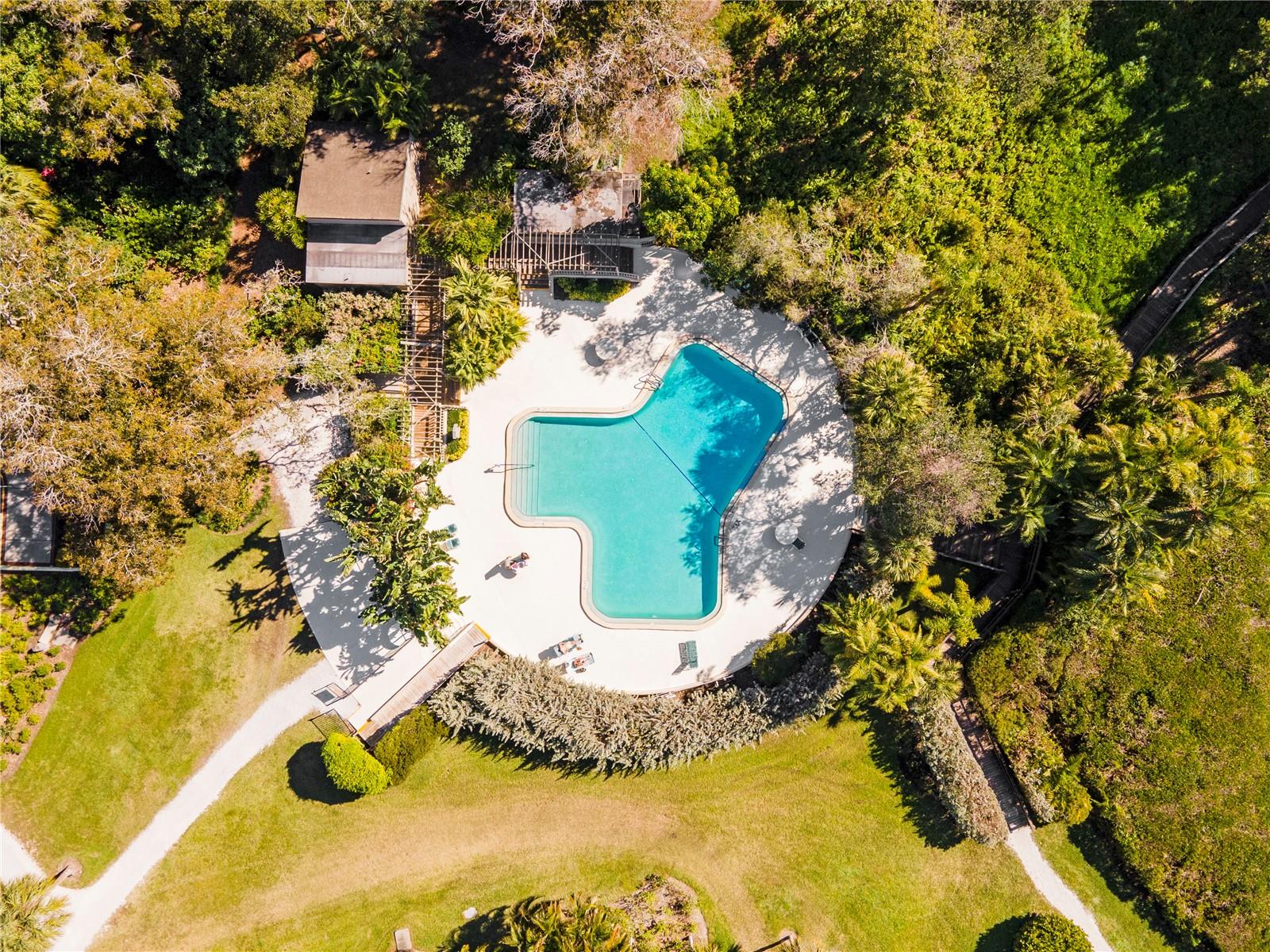 Image 27 of 34 For 1711 Pelican Cove Road 443