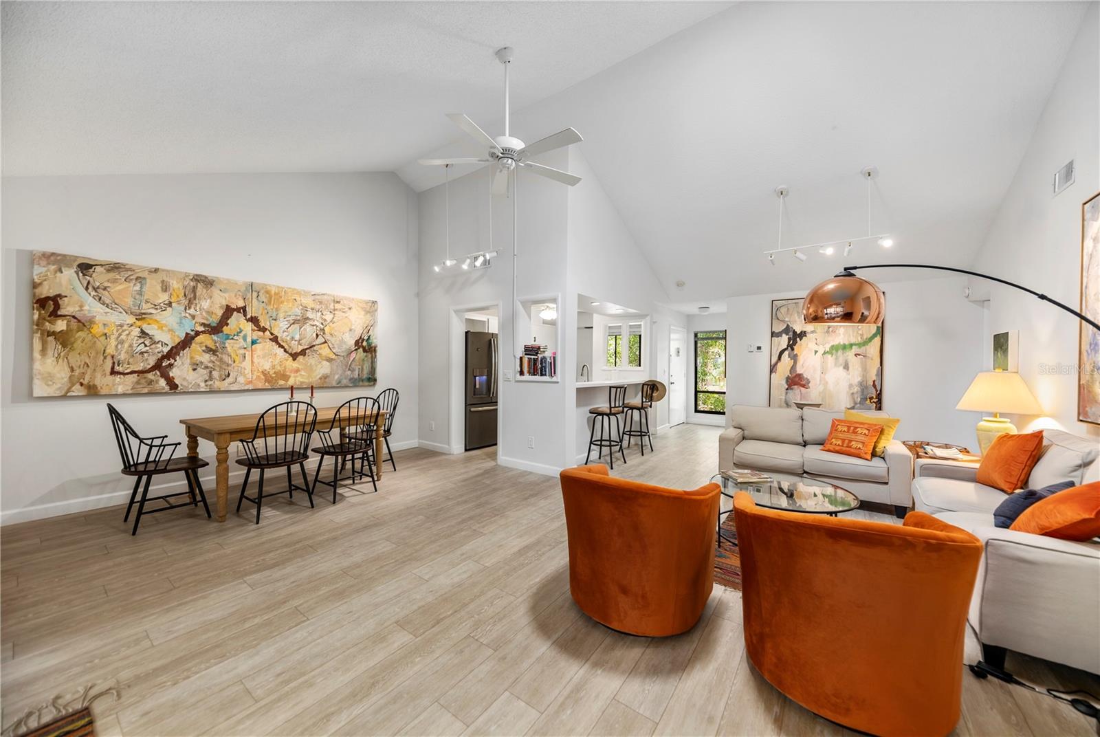 Image 4 of 34 For 1711 Pelican Cove Road 443