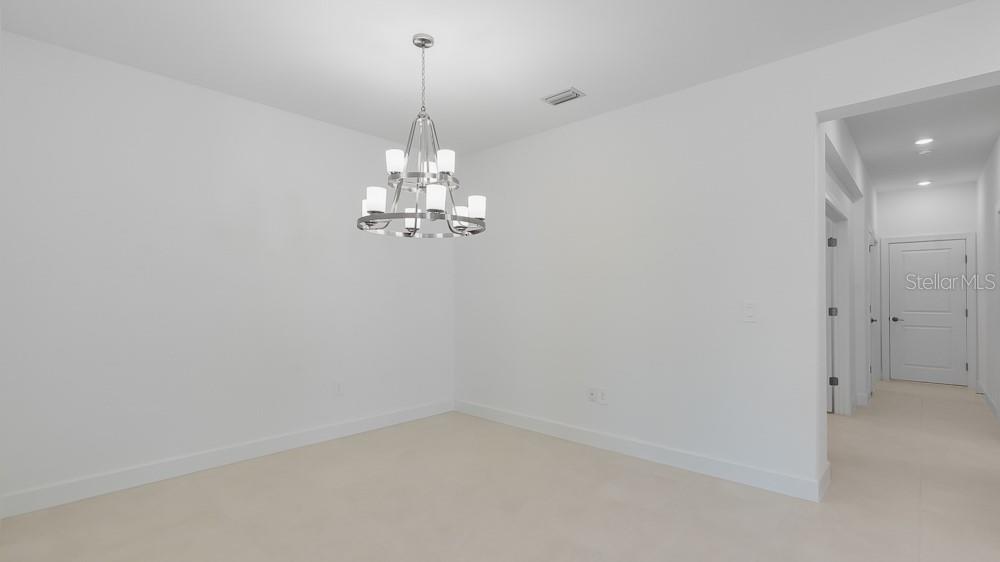 Image 13 of 50 For 16114 Ivy Ridge Court