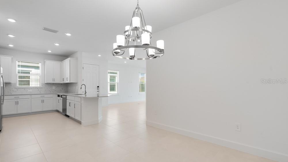 Image 14 of 50 For 16114 Ivy Ridge Court