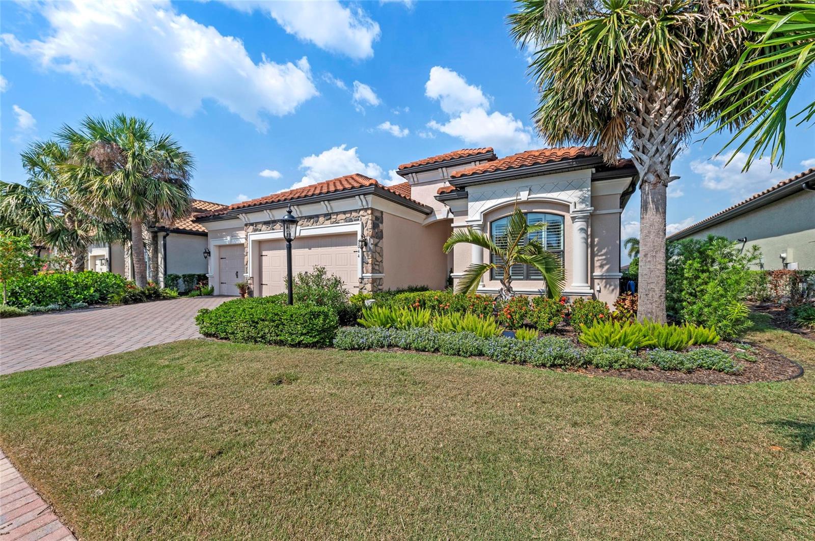 Details for 7044 Whittlebury Trail, BRADENTON, FL 34202
