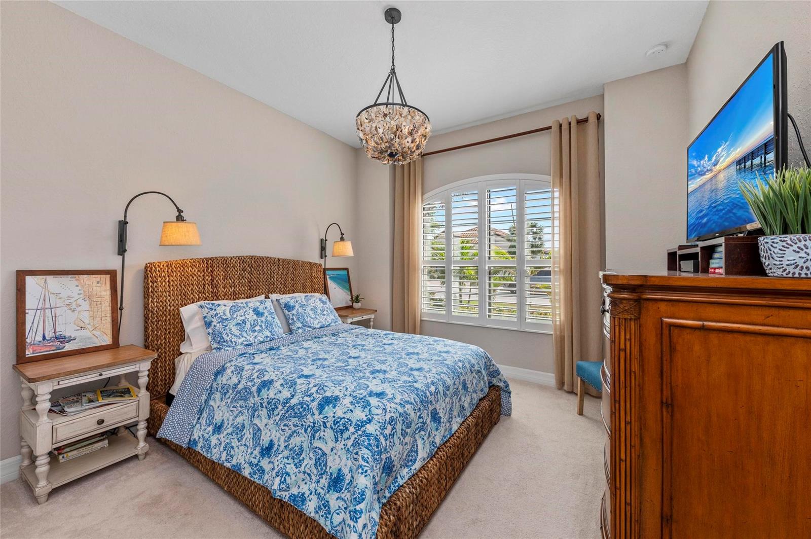 Image 30 of 69 For 7044 Whittlebury Trail