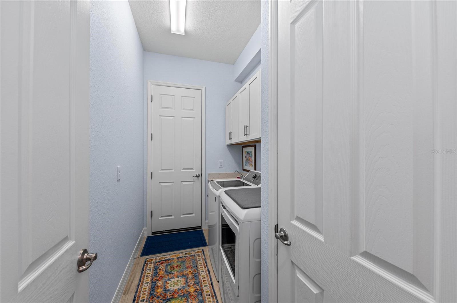 Image 36 of 69 For 7044 Whittlebury Trail