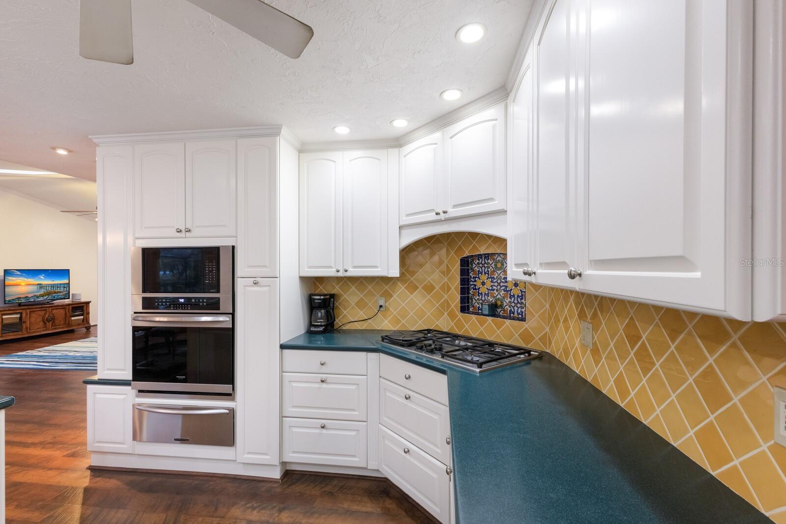 Image 14 of 37 For 1411 70th Street Nw