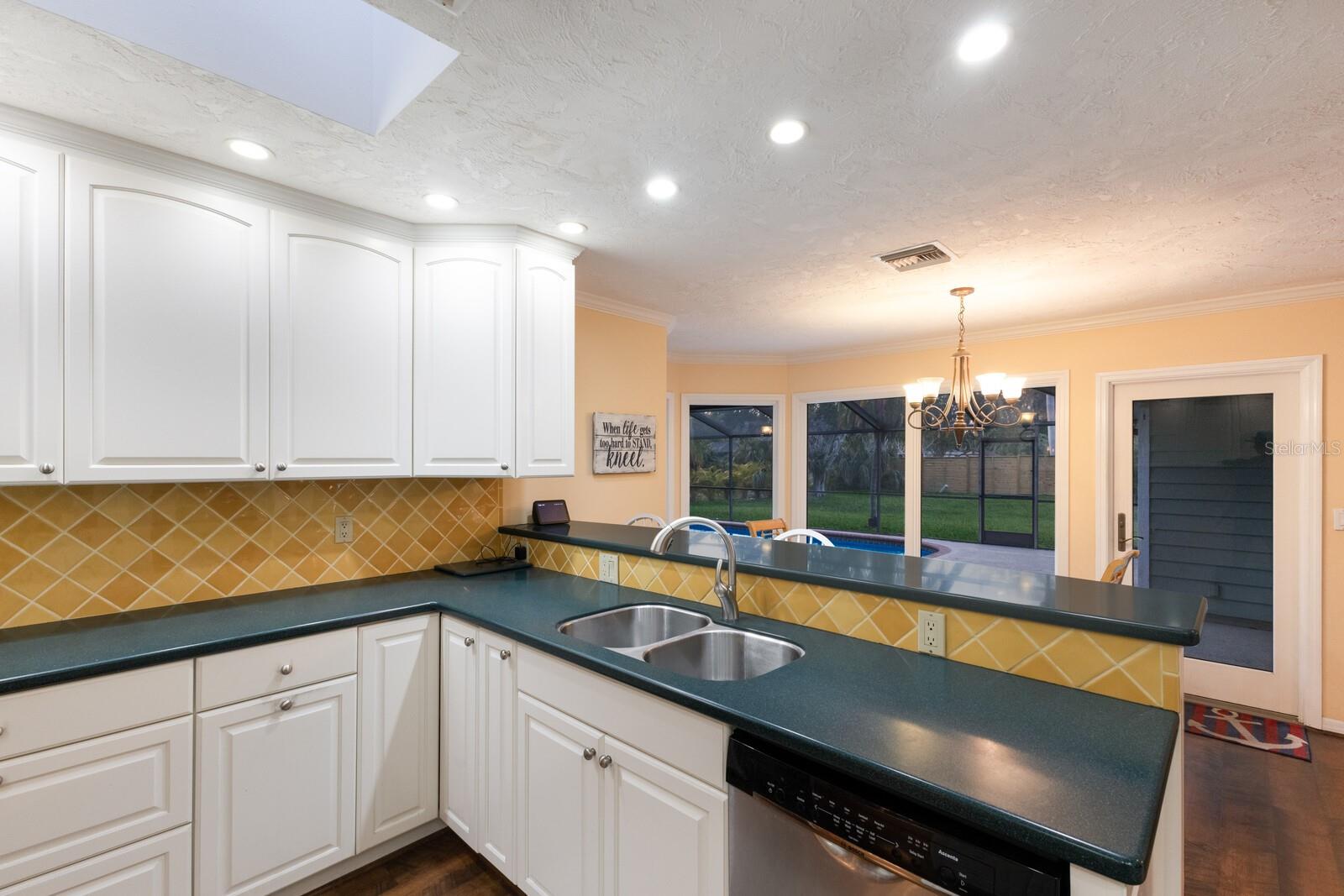 Image 15 of 37 For 1411 70th Street Nw