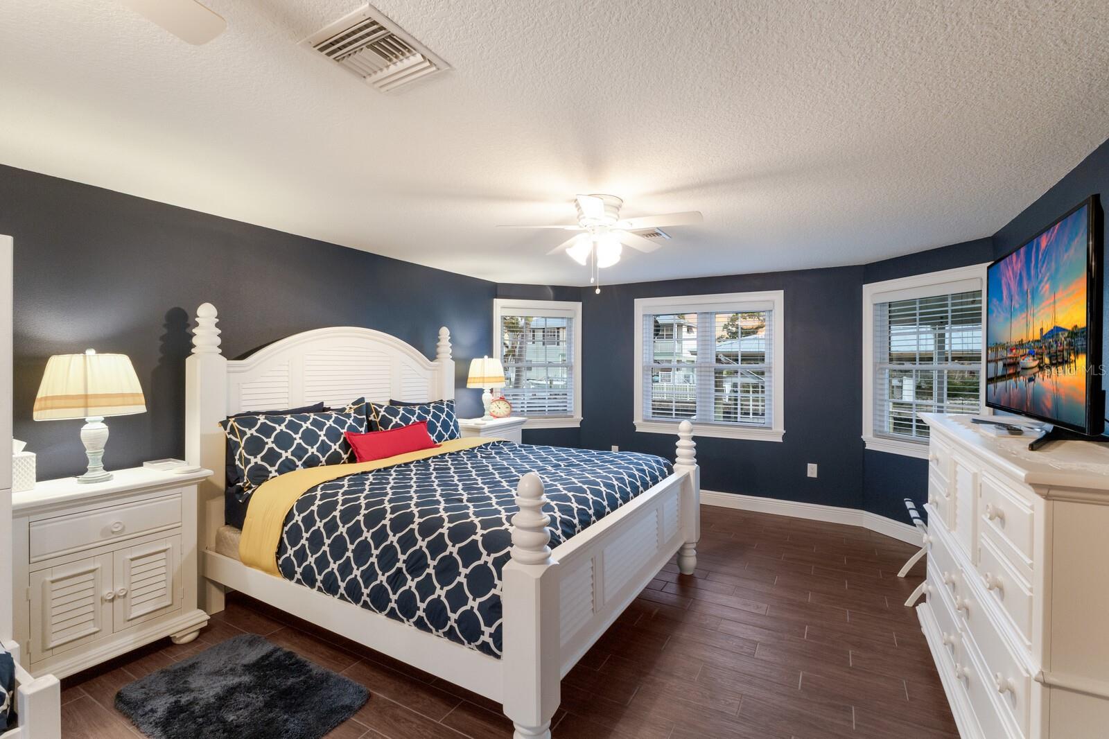 Image 20 of 68 For 4517 Pinfish Lane