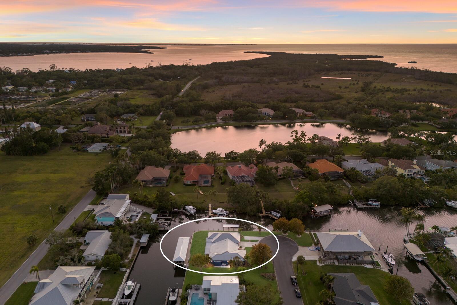 Image 39 of 68 For 4517 Pinfish Lane
