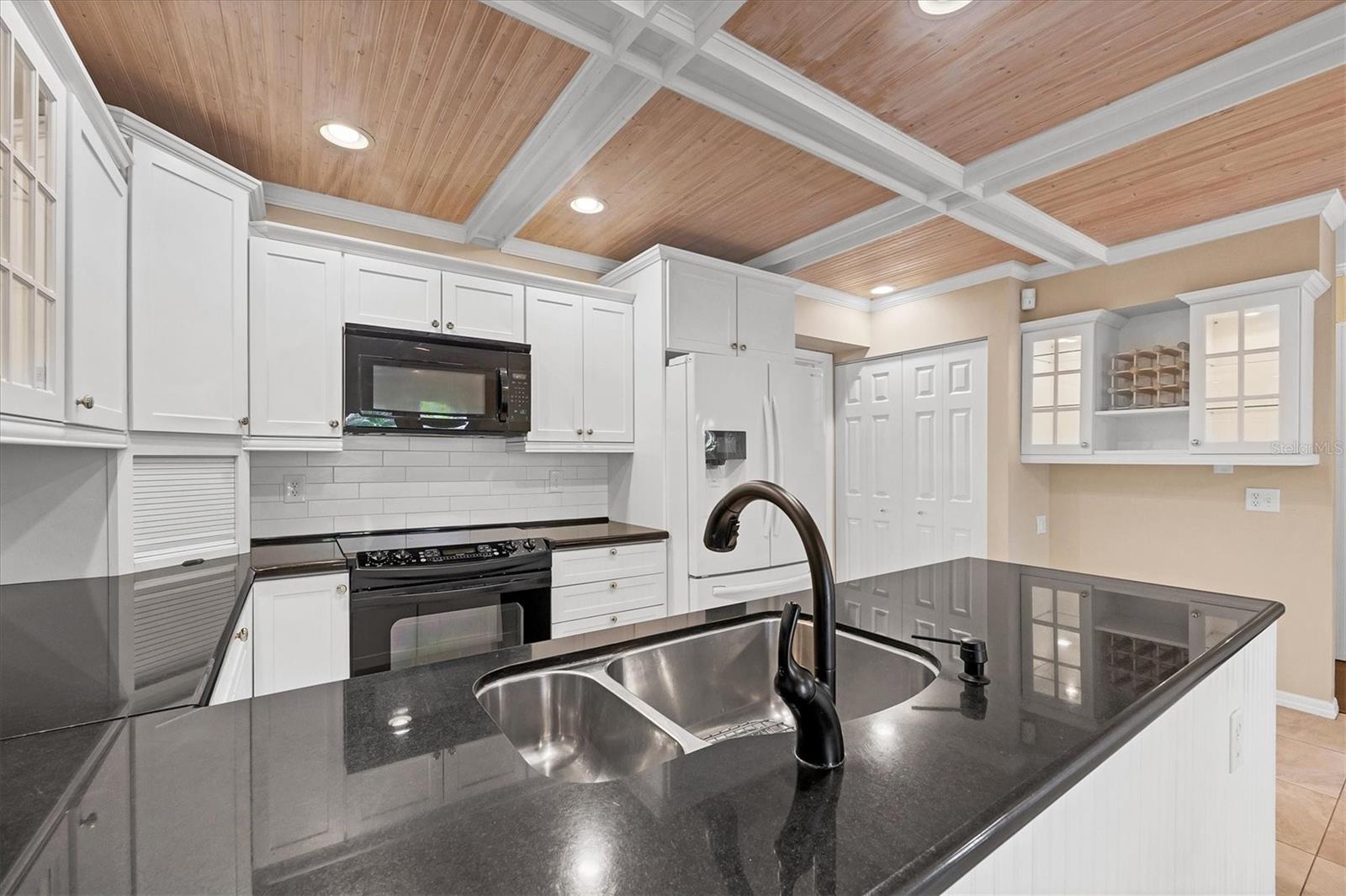 Image 13 of 71 For 5504 Beneva Woods Circle