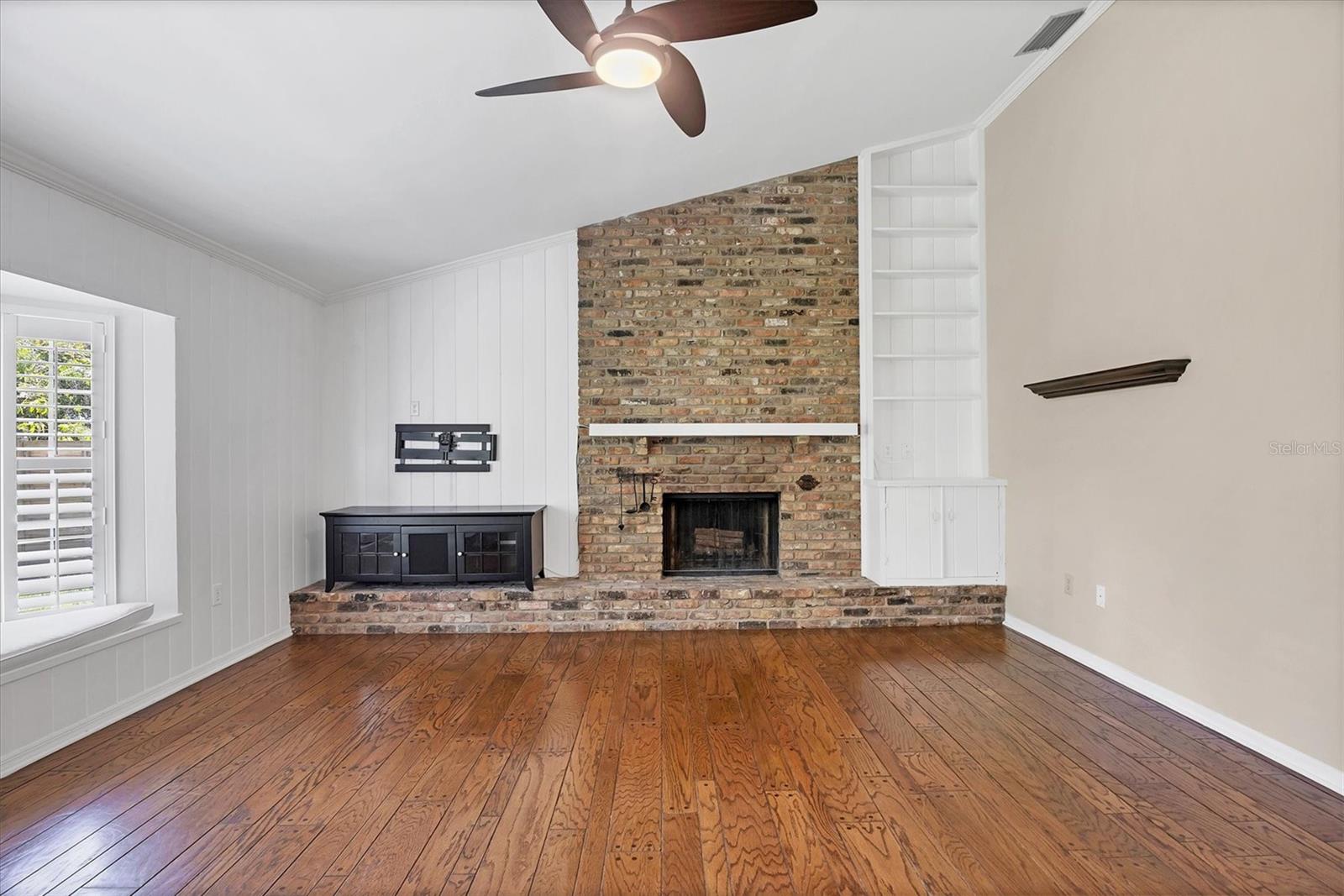 Image 18 of 71 For 5504 Beneva Woods Circle
