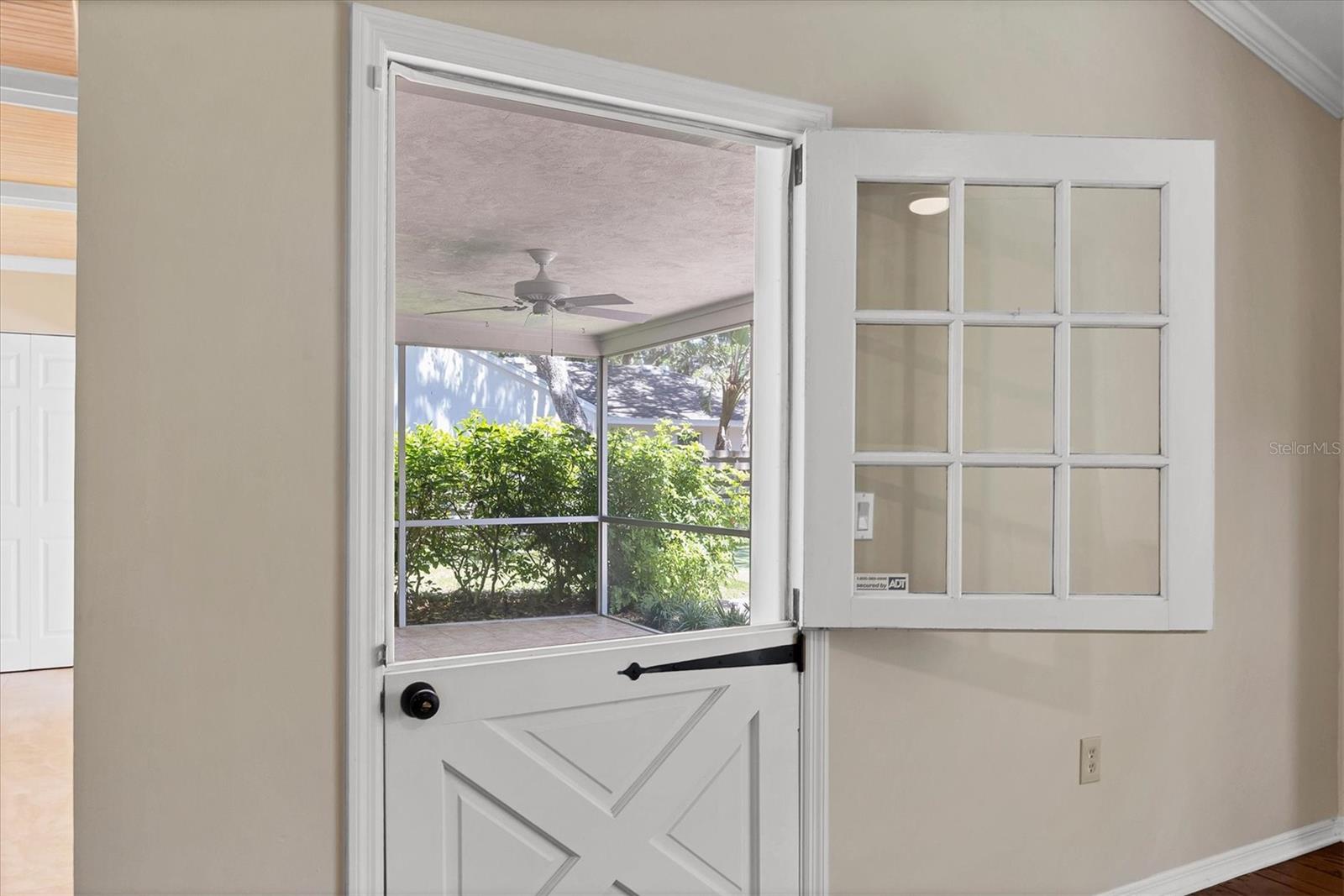 Image 38 of 71 For 5504 Beneva Woods Circle