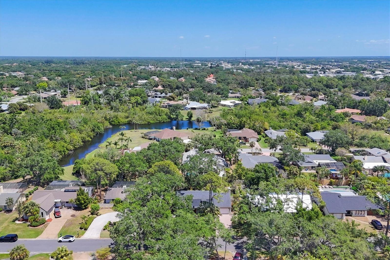 Image 50 of 71 For 5504 Beneva Woods Circle