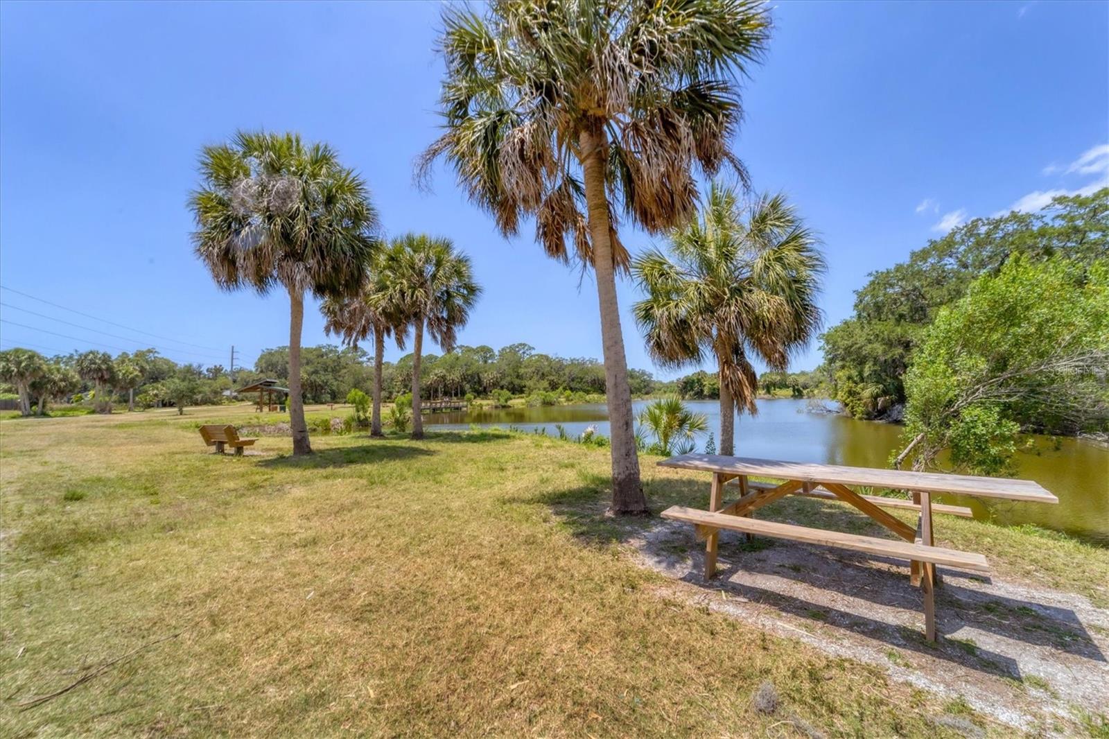 Image 57 of 71 For 5504 Beneva Woods Circle