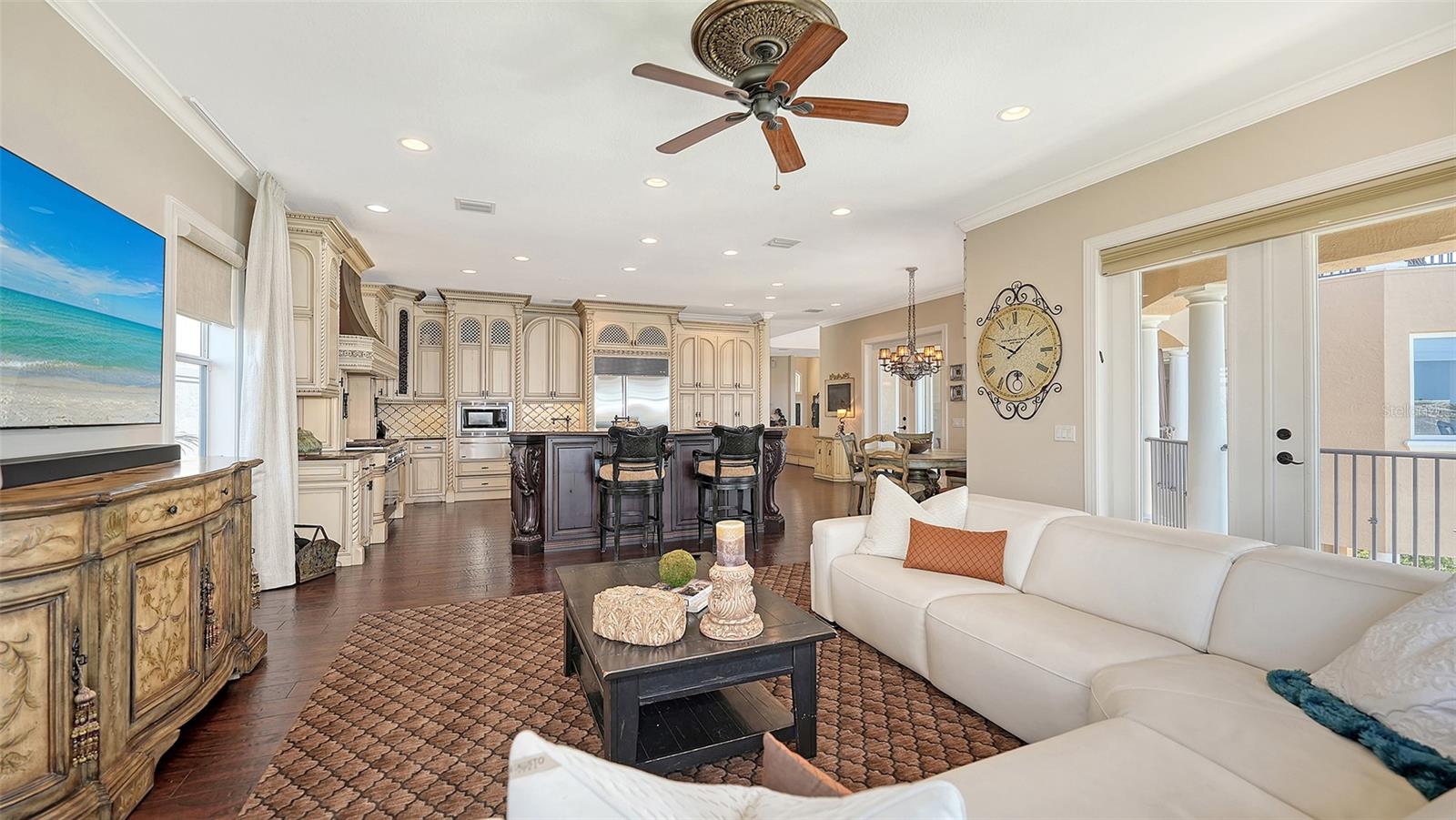 Image 28 of 73 For 7342 Captain Kidd Avenue