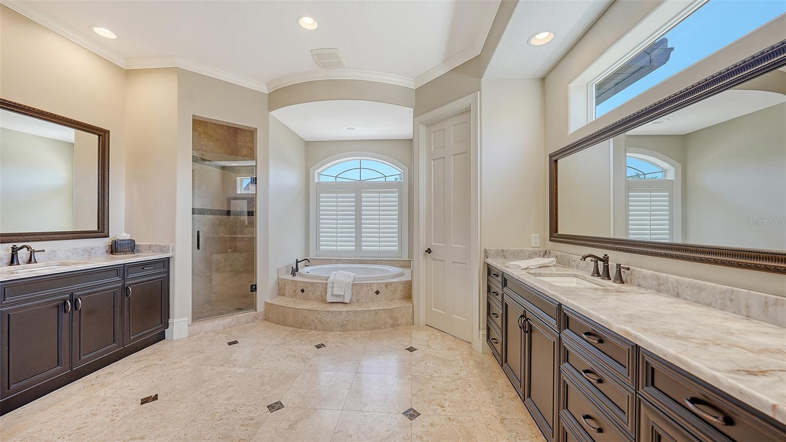 Image 37 of 73 For 7342 Captain Kidd Avenue