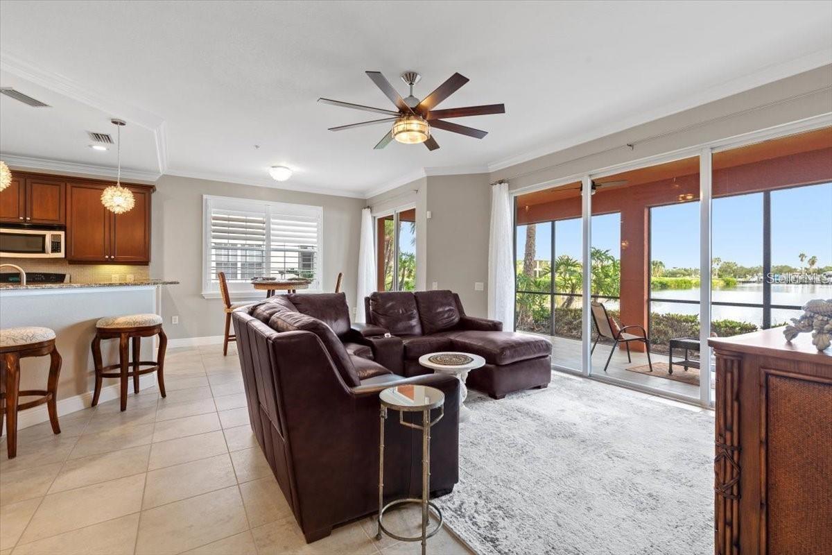 Image 18 of 54 For 1143 Riverscape Street A