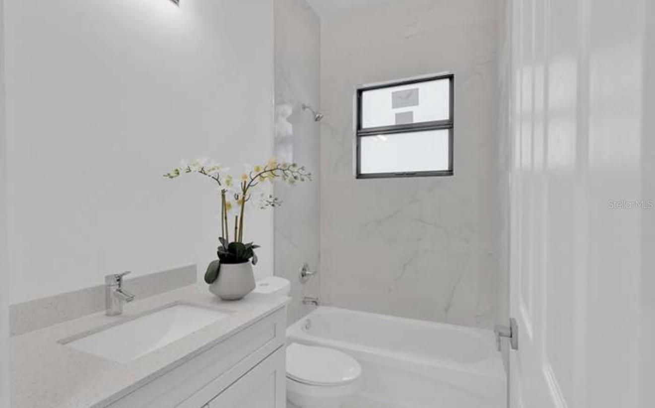 Image 12 of 19 For 3509 23rd Street Sw