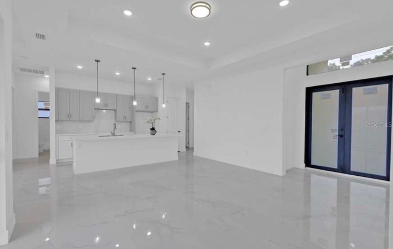 Image 4 of 19 For 3509 23rd Street Sw