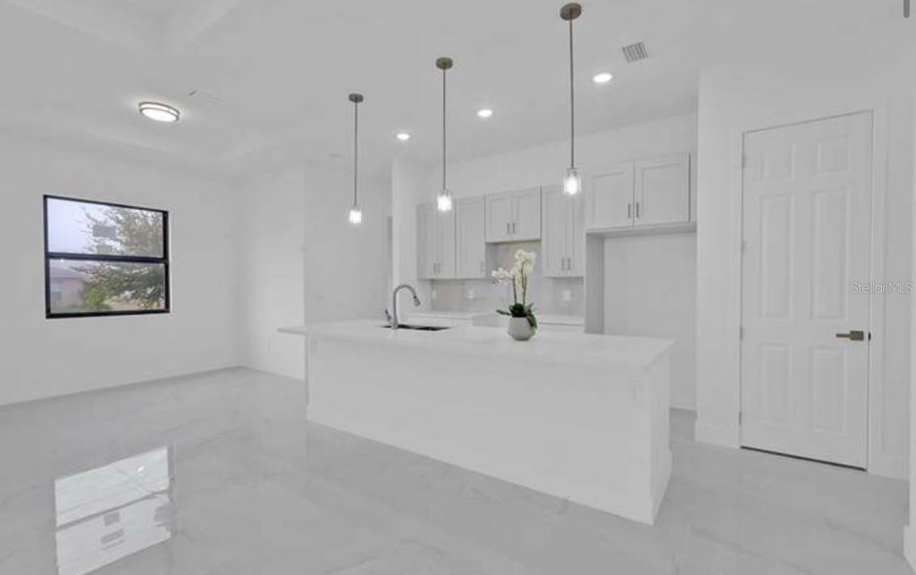 Image 5 of 19 For 3509 23rd Street Sw