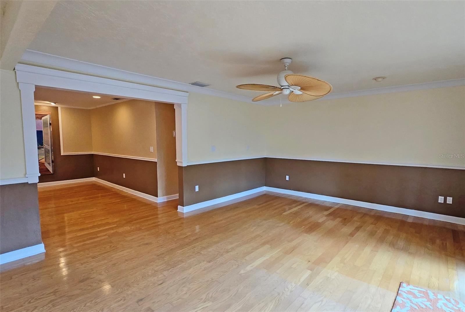 Image 12 of 34 For 3004 Bay Shore Circle