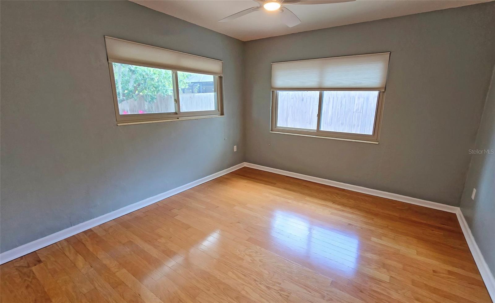 Image 21 of 34 For 3004 Bay Shore Circle