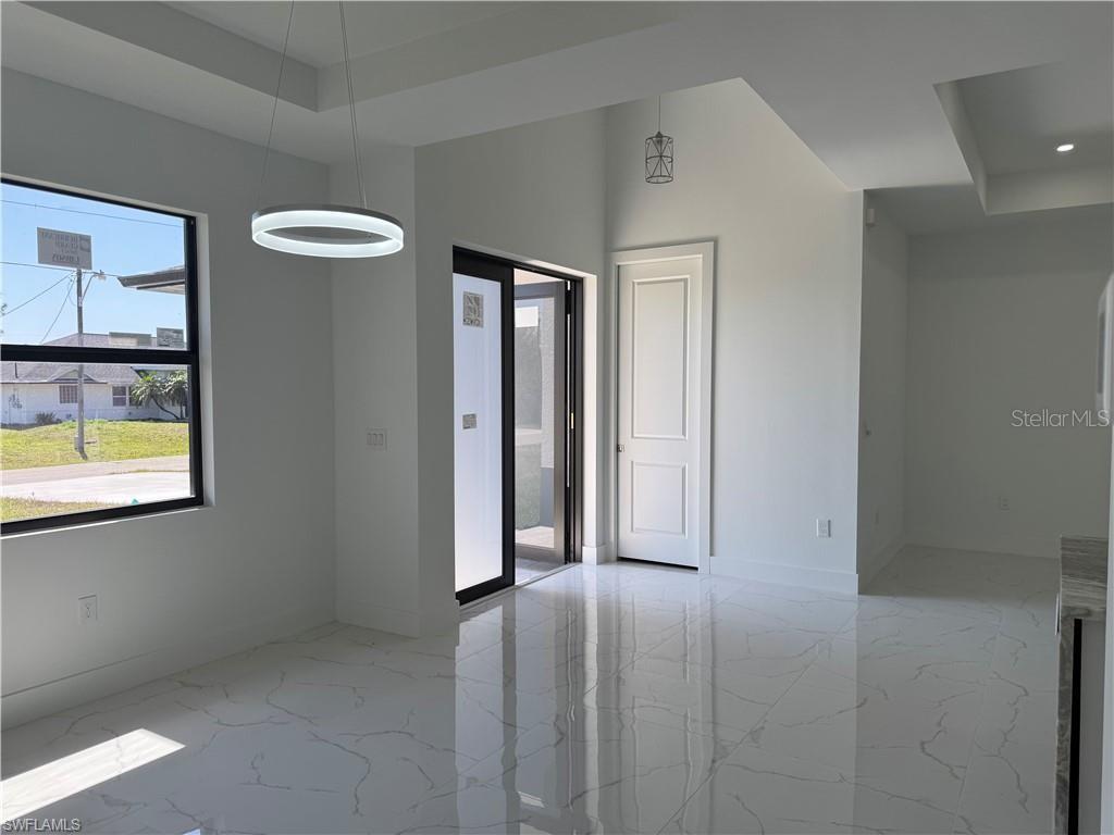 Image 10 of 38 For 2908 48th Street W