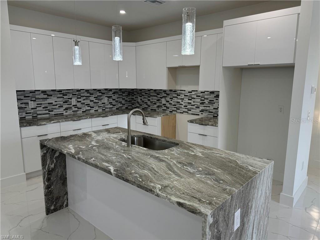 Image 13 of 38 For 2908 48th Street W