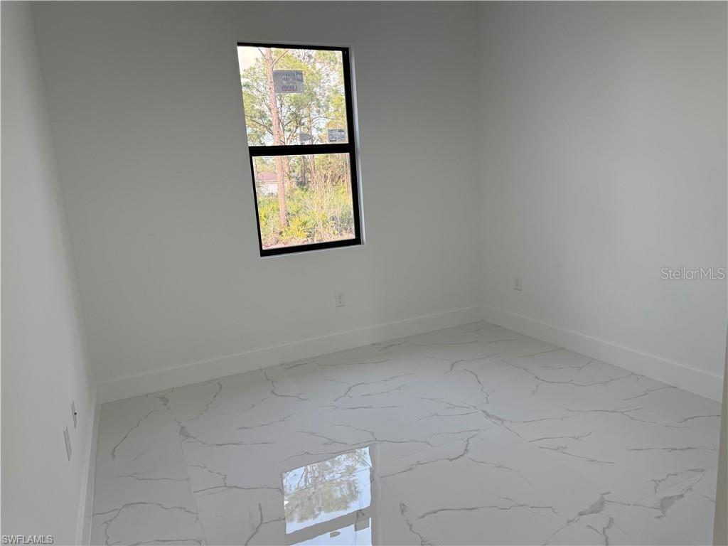 Image 29 of 38 For 2908 48th Street W