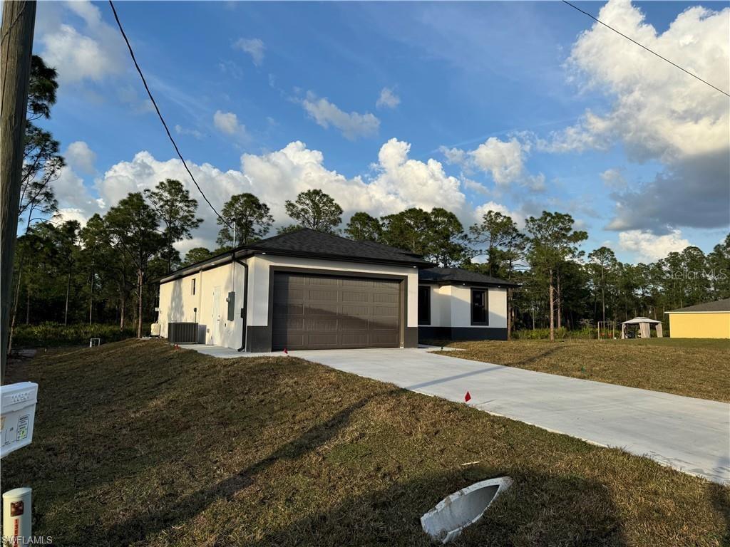 Image 4 of 38 For 2908 48th Street W