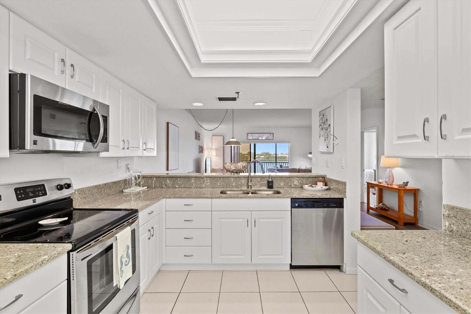 Image 11 of 77 For 3540 Gulf Of Mexico Drive  202