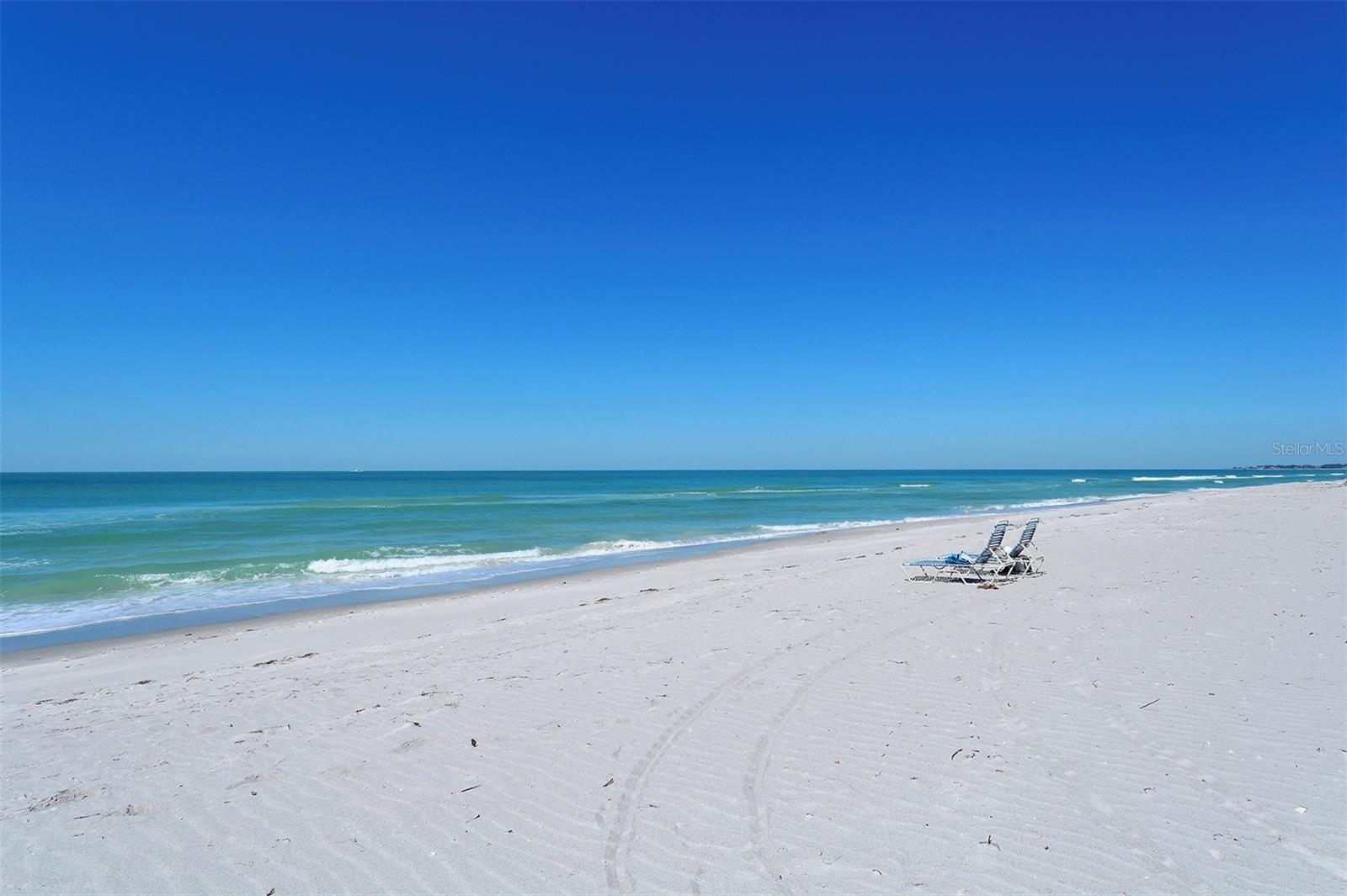 Image 53 of 77 For 3540 Gulf Of Mexico Drive  202