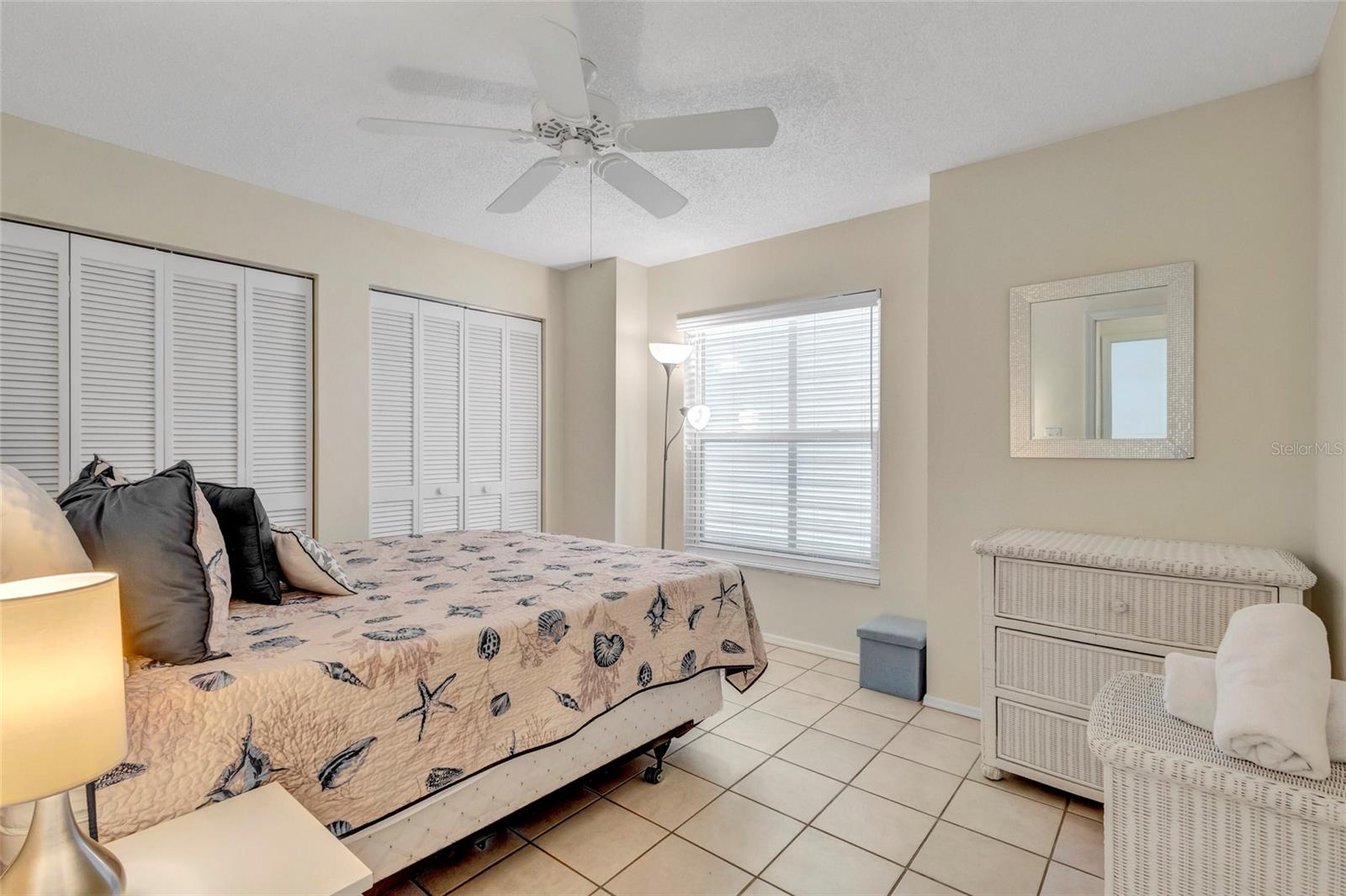 Image 34 of 39 For 6415 39th Avenue W