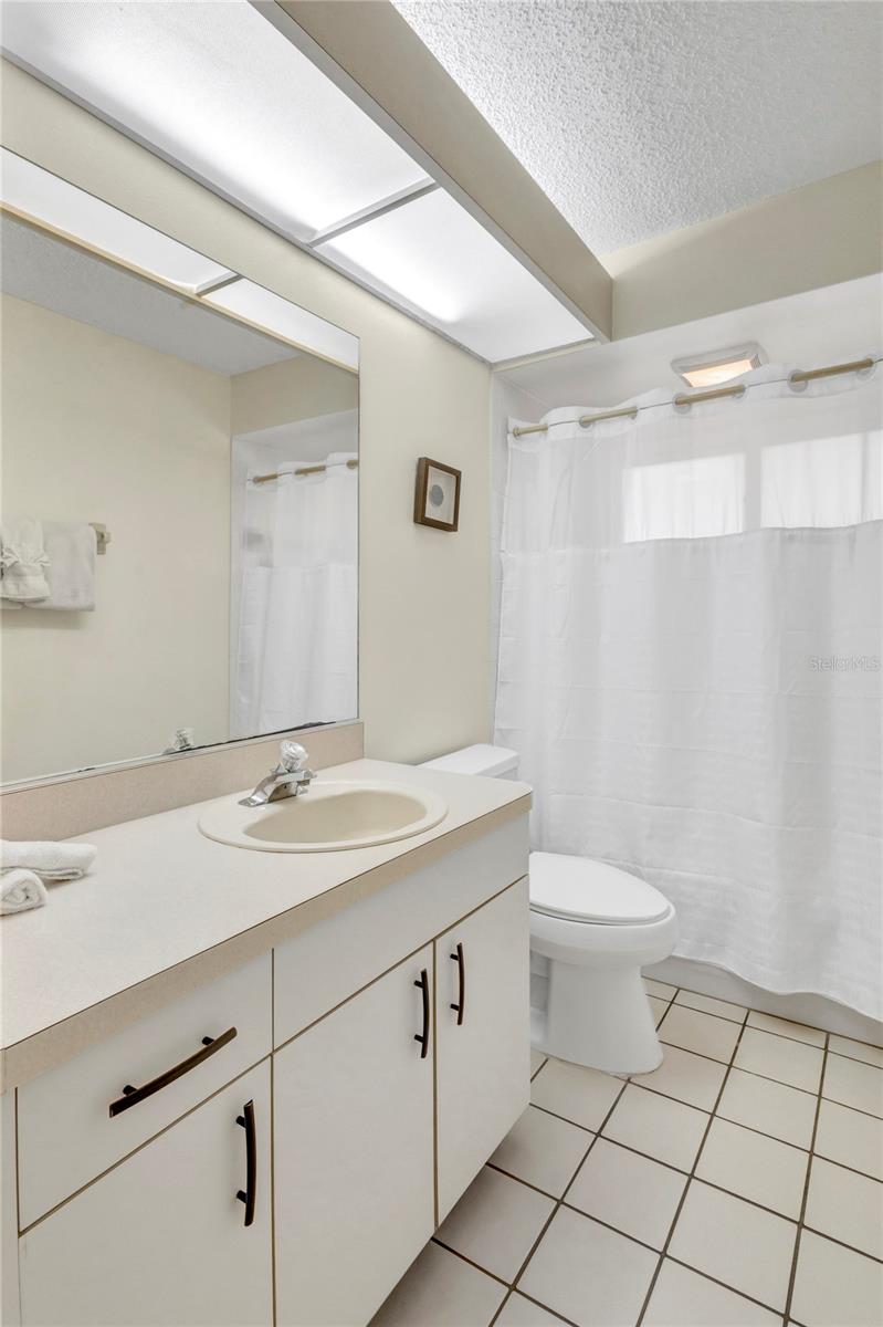 Image 36 of 39 For 6415 39th Avenue W