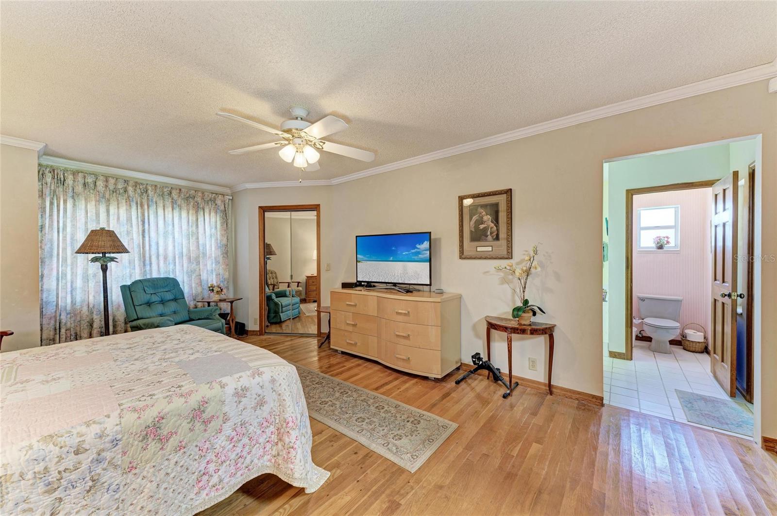 Image 47 of 57 For 4611 17th Avenue W