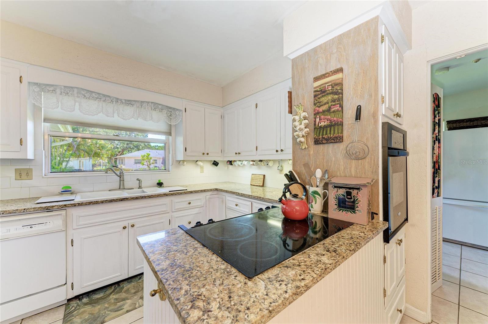 Image 51 of 57 For 4611 17th Avenue W