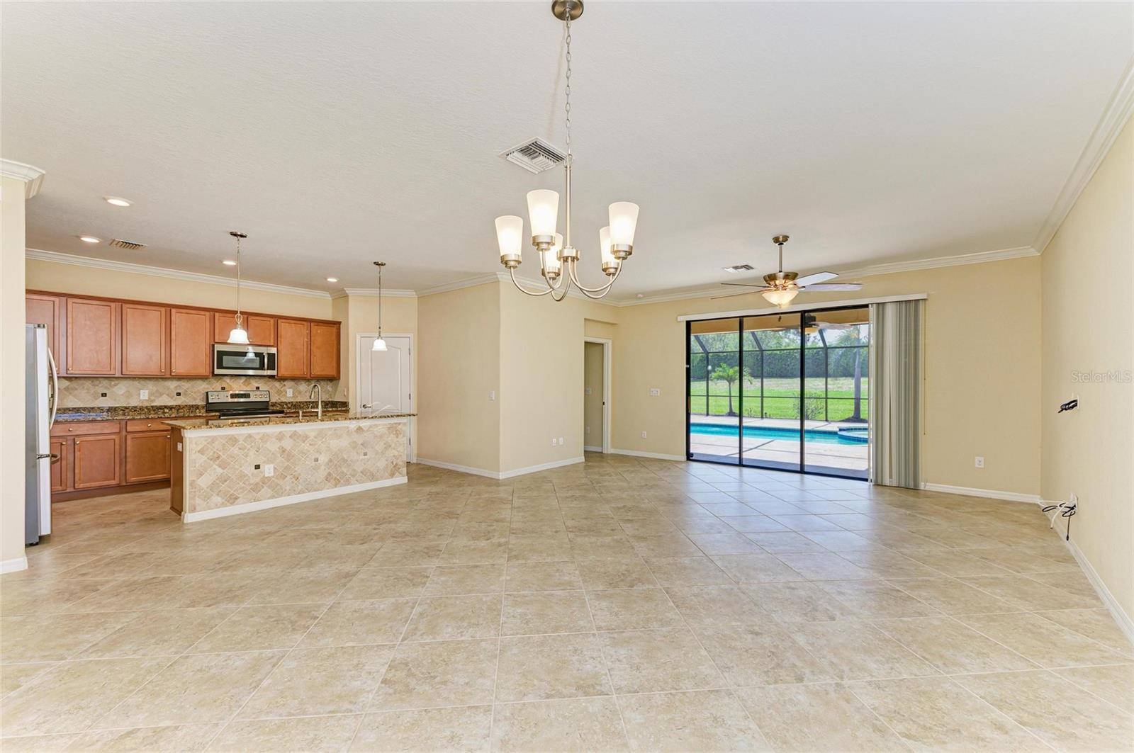 Image 12 of 100 For 7140 Marsh View Terrace
