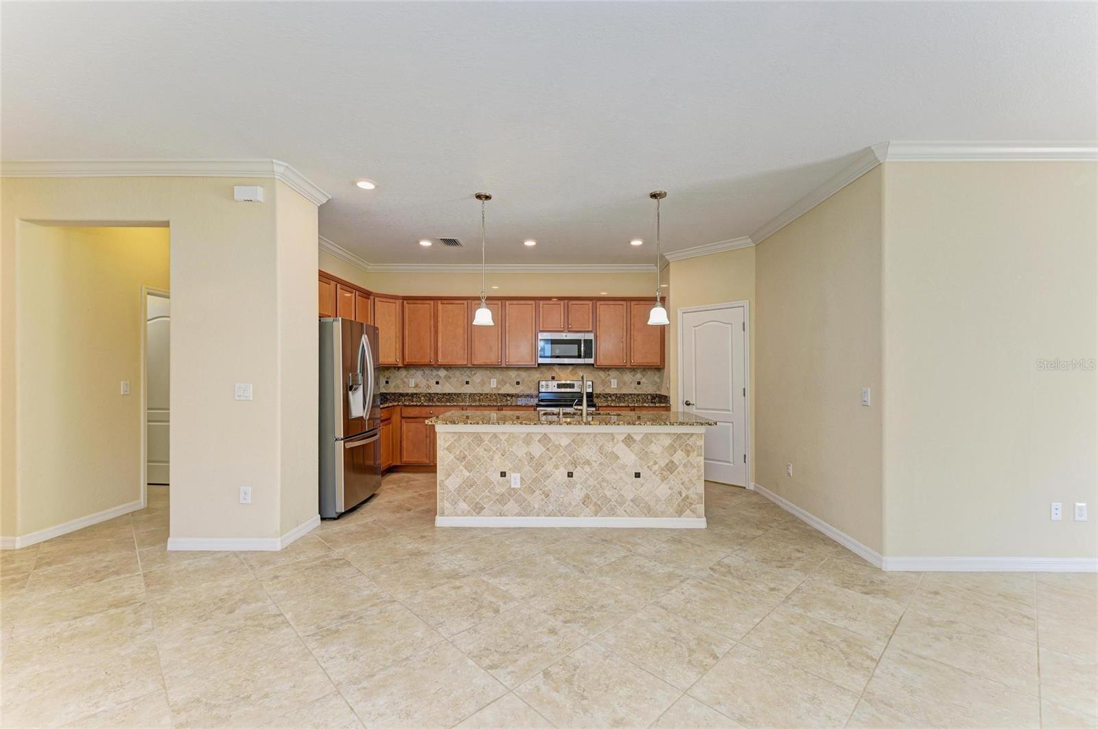 Image 13 of 100 For 7140 Marsh View Terrace