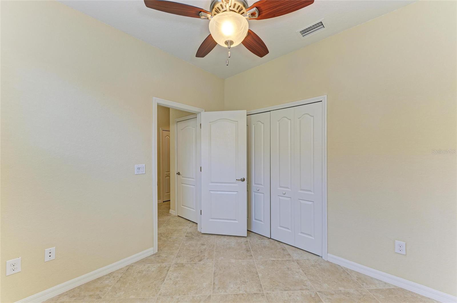 Image 36 of 100 For 7140 Marsh View Terrace