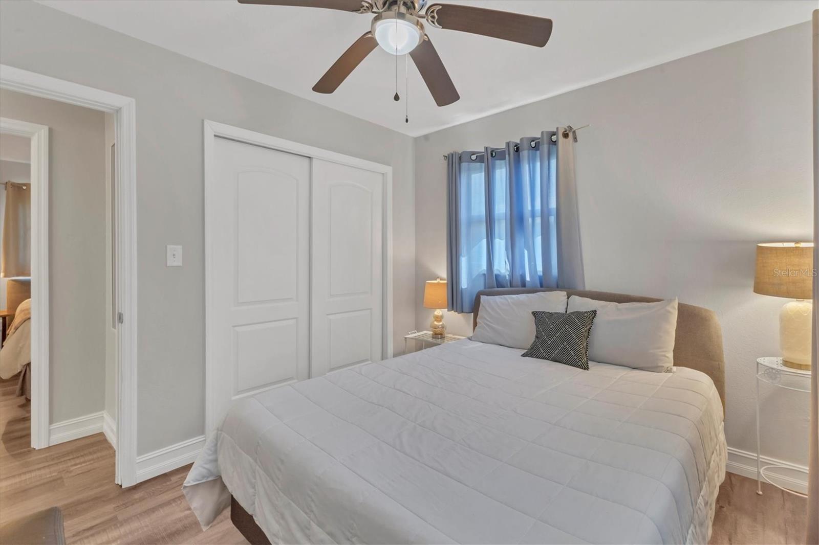 Image 20 of 76 For 2350 Novus Street